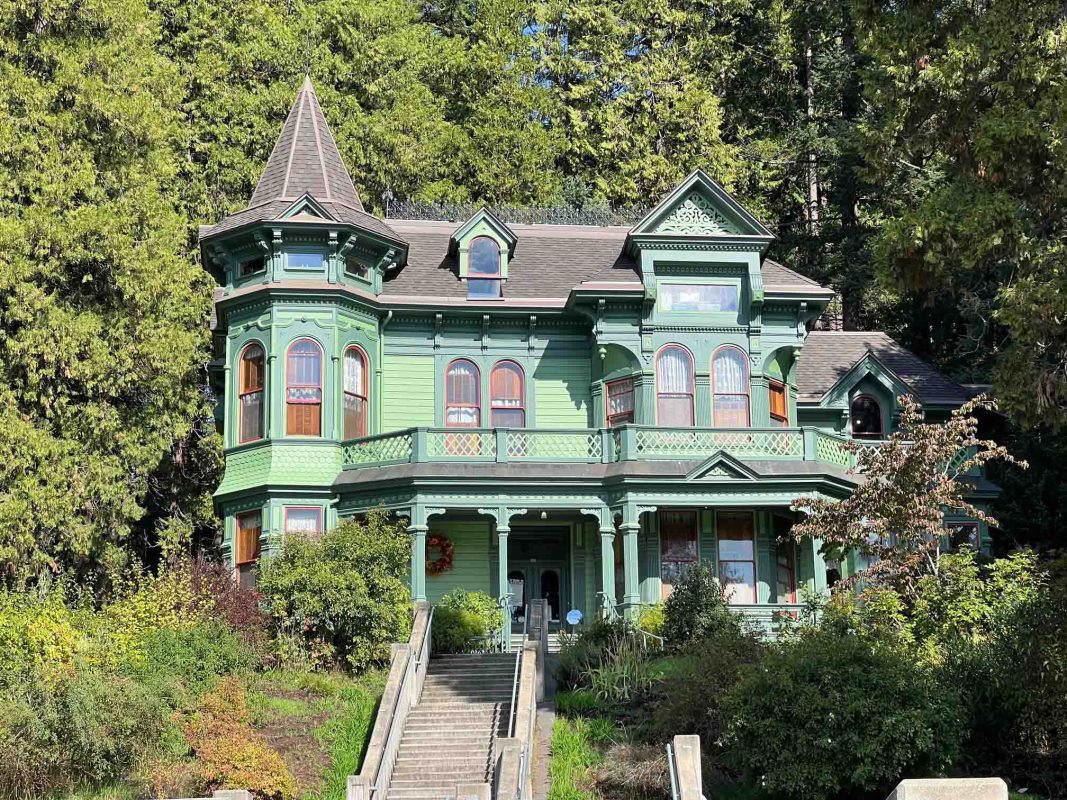 shelton mcmurphy johnson house museum things to do in eugene