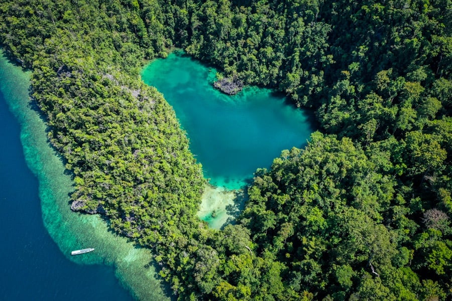 Danau Tobelo lagoon drone picture in Labengki
