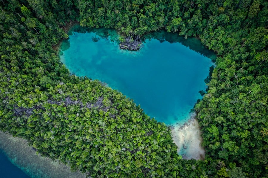 Danau Tobelo Laguna drone picture in Labengki Island